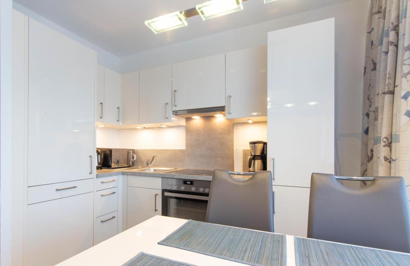 Ferienwohnung Bodo'S Strandkorb Lubeck Bagian luar foto