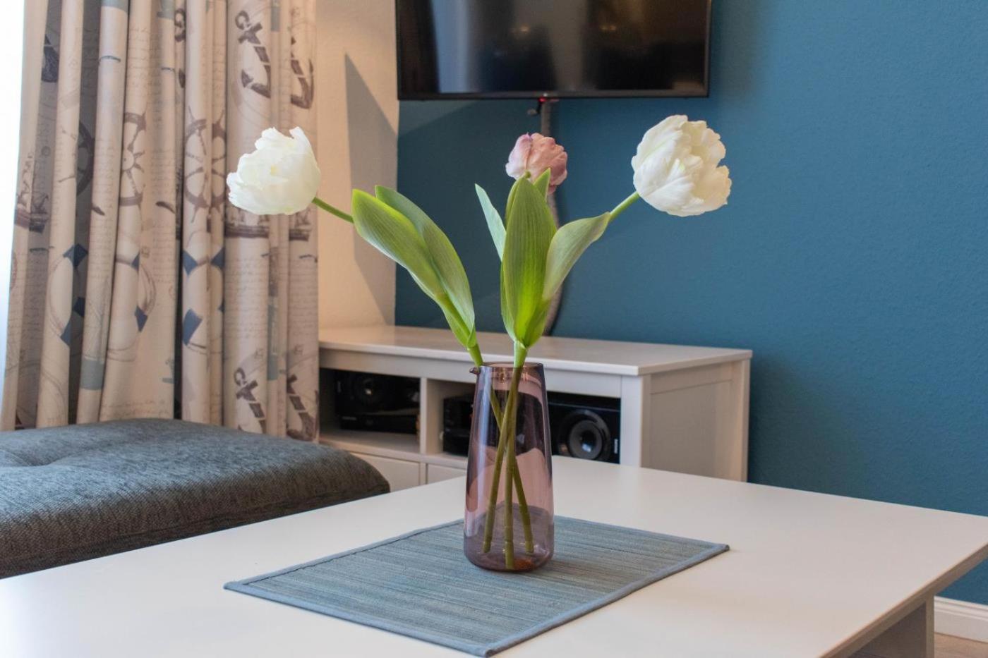 Ferienwohnung Bodo'S Strandkorb Lubeck Bagian luar foto
